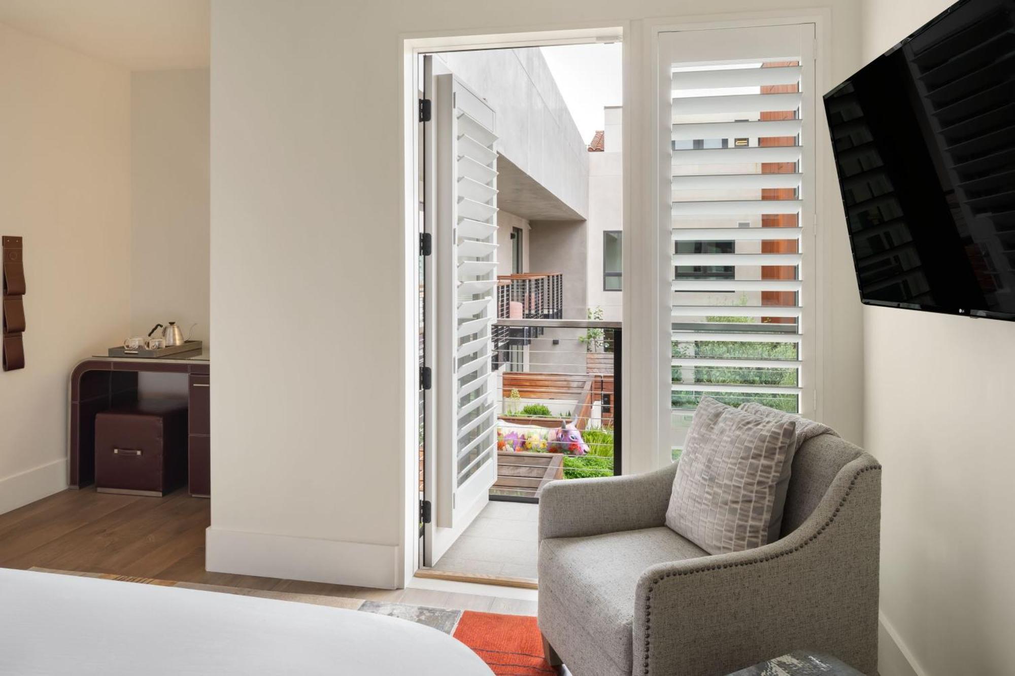 Cerro Hotel 4*